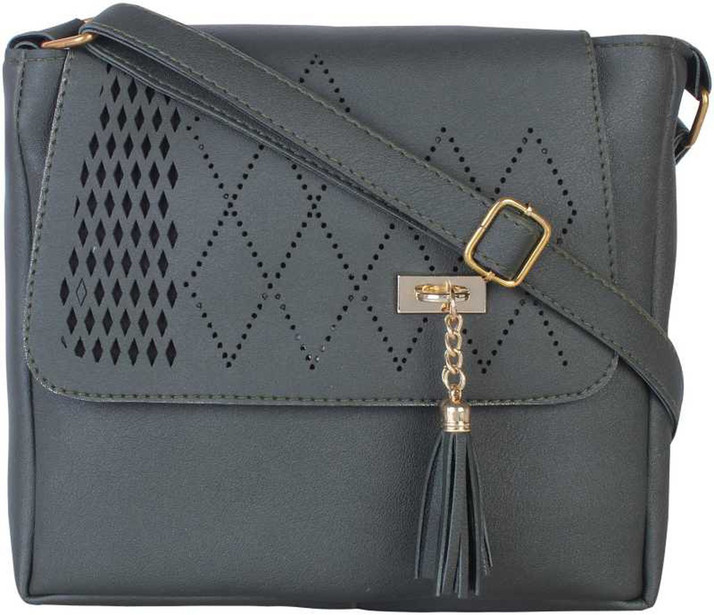 designer sling pack