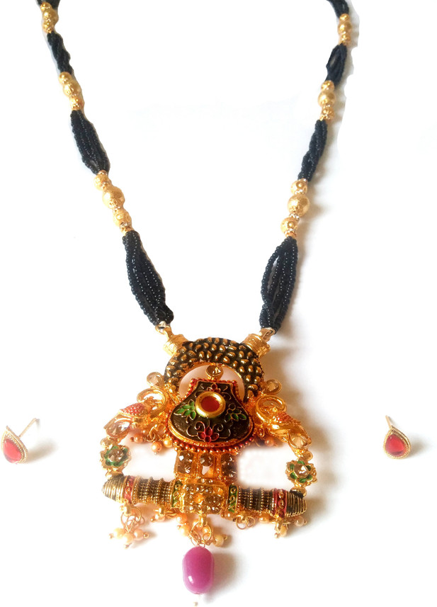 Lyla Jewellery long traditional 
