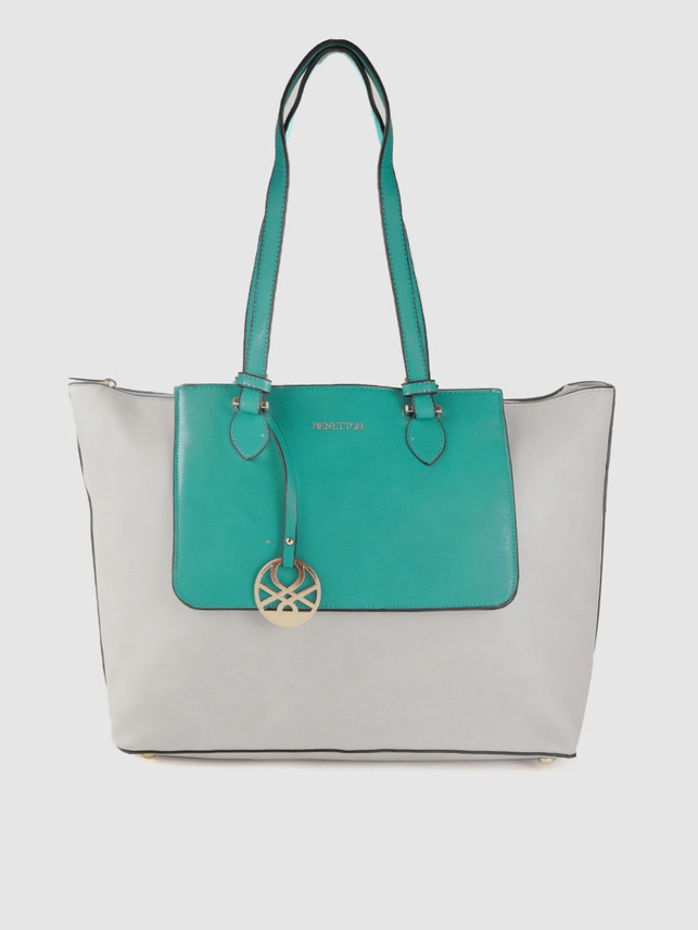 axis bank stylish benetton bag