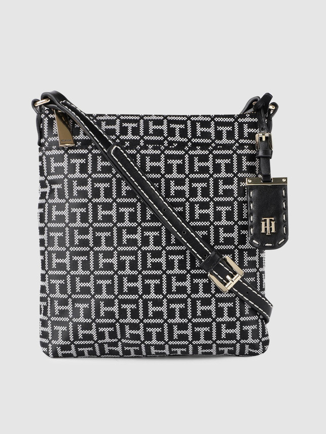tommy hilfiger women's handbags india