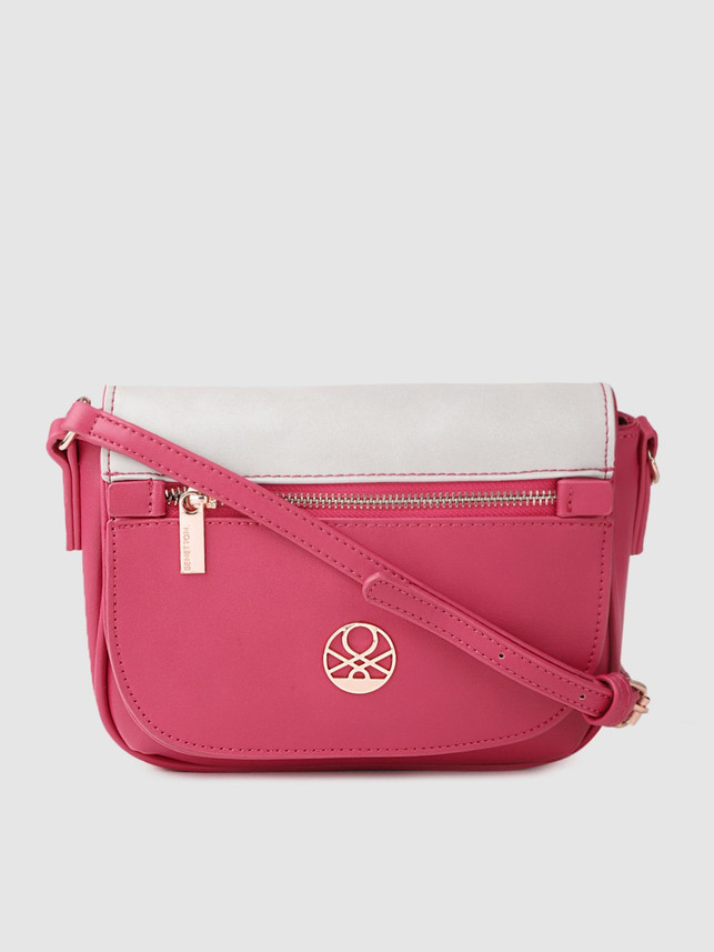 axis bank stylish benetton bag