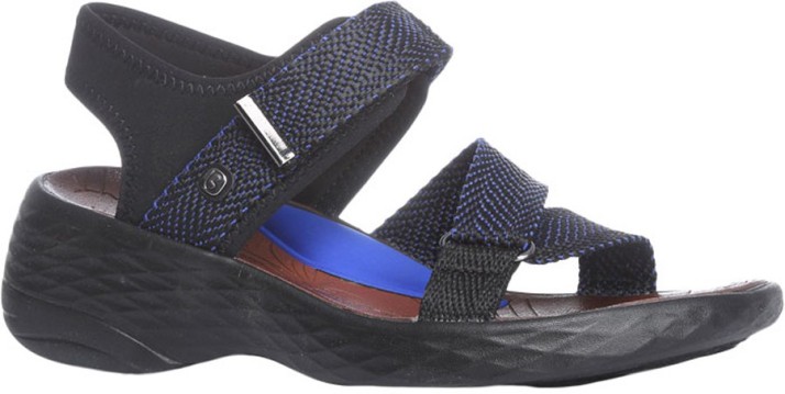 naturalizer blue sandals