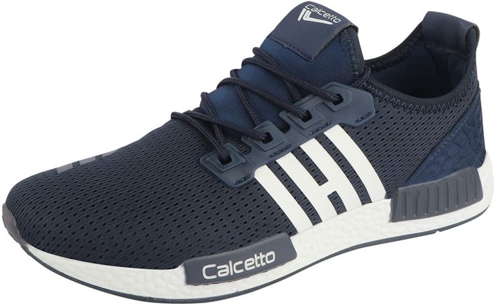 calcetto sport shoes