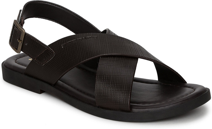 red tape sandals flipkart