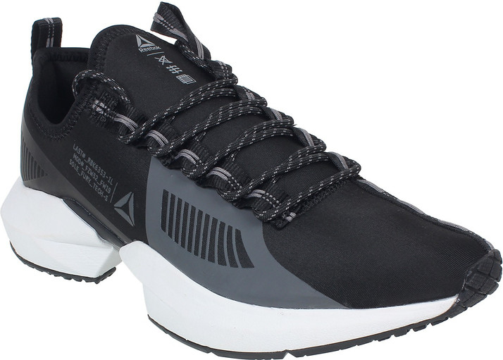 flipkart reebok canvas shoes