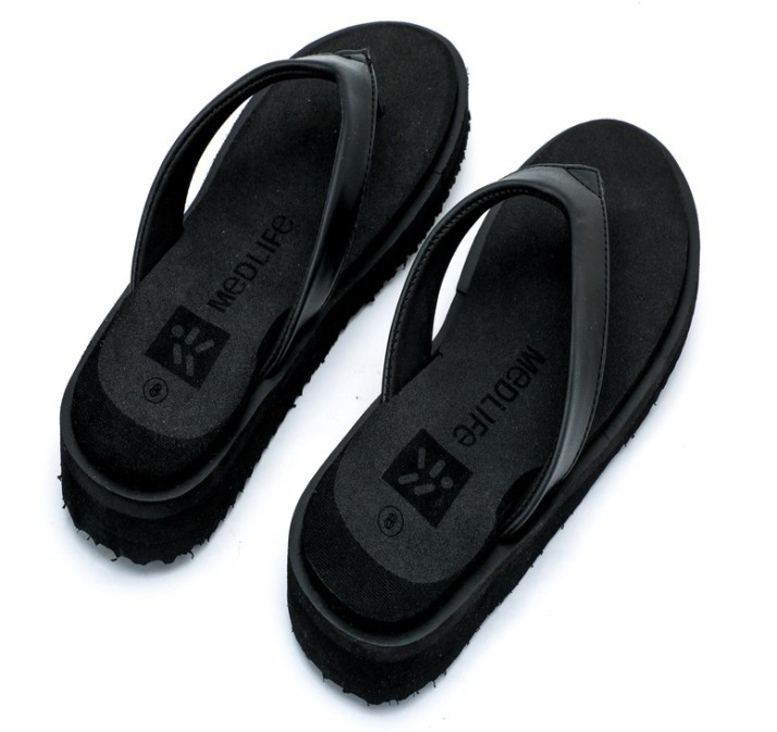 Medlife Women's \u0026 Footwear - Black Flip 