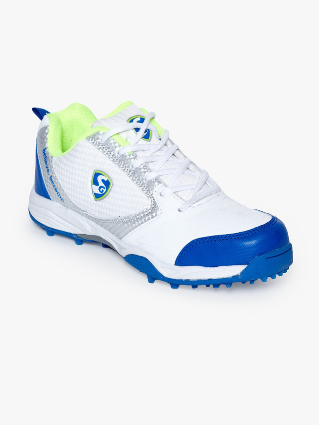 flipkart cricket shoes