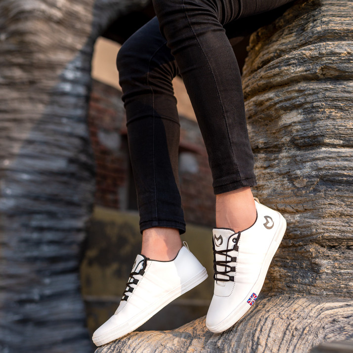 flipkart shoes white sneakers