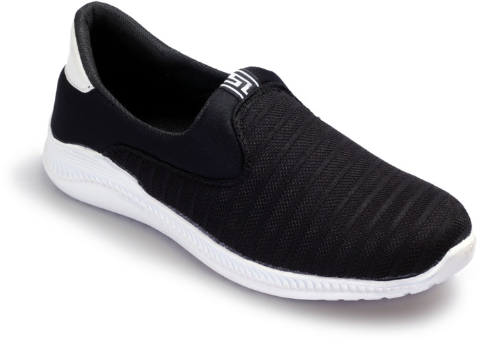 boys walking shoes