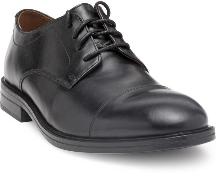 clarks derby shoe