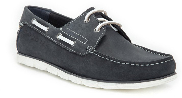 boat shoes flipkart