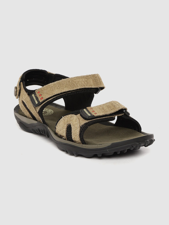 flipkart woodland sandals offers