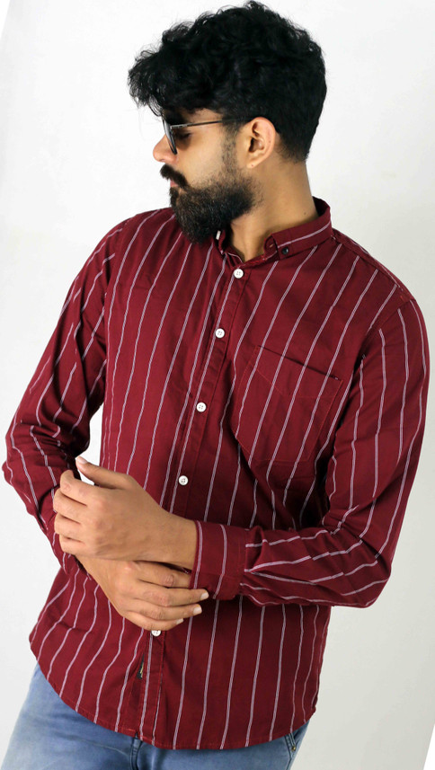 white and maroon shirt