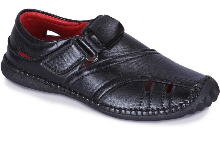 HIDA Men Black Sandals - Buy HIDA Men 