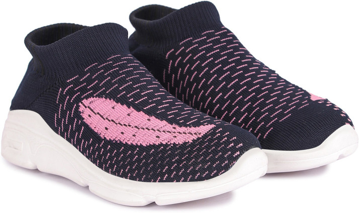 girls sports shoes online
