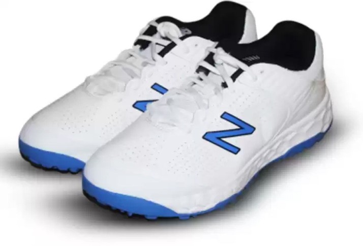 new balance cricket shoes rubber spikes
