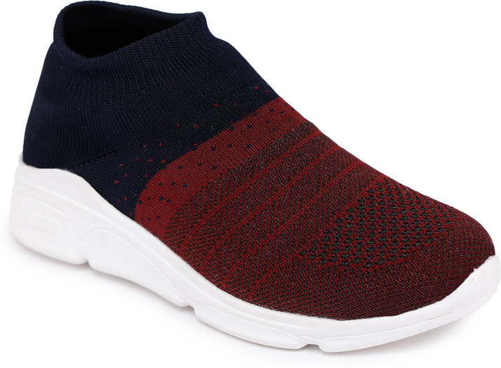 maroon walking shoes