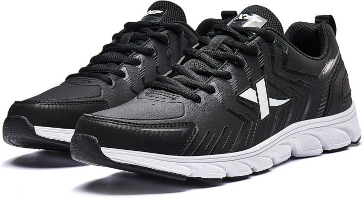 xtep shoes for men