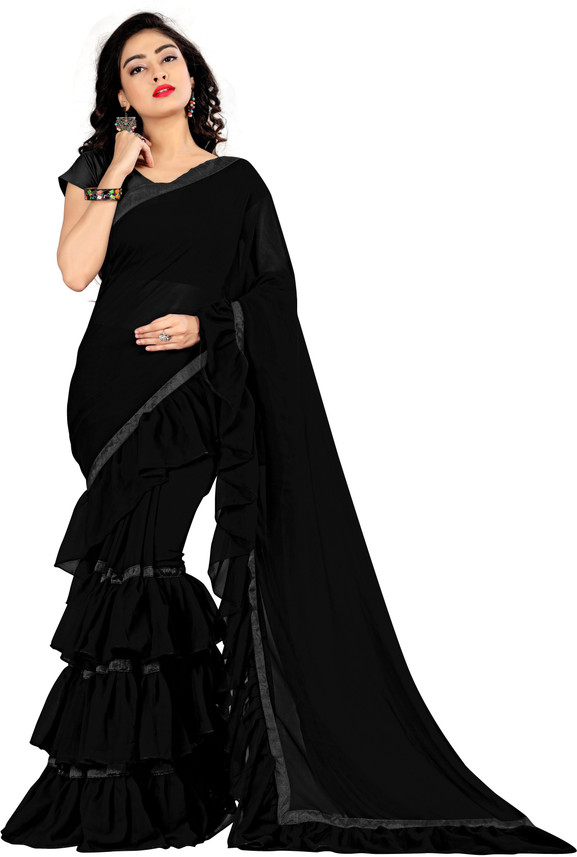 black saree model