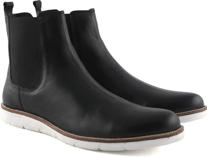 chelsea boots flipkart