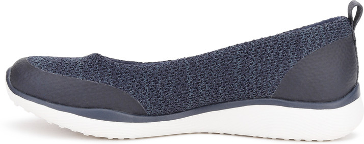 skechers navy microburst