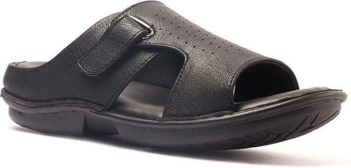 Gibbons chappals Clearance