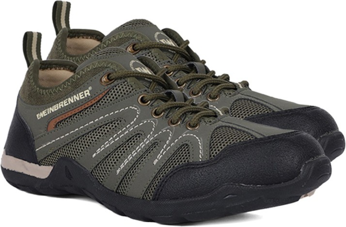 bata weinbrenner sports shoes