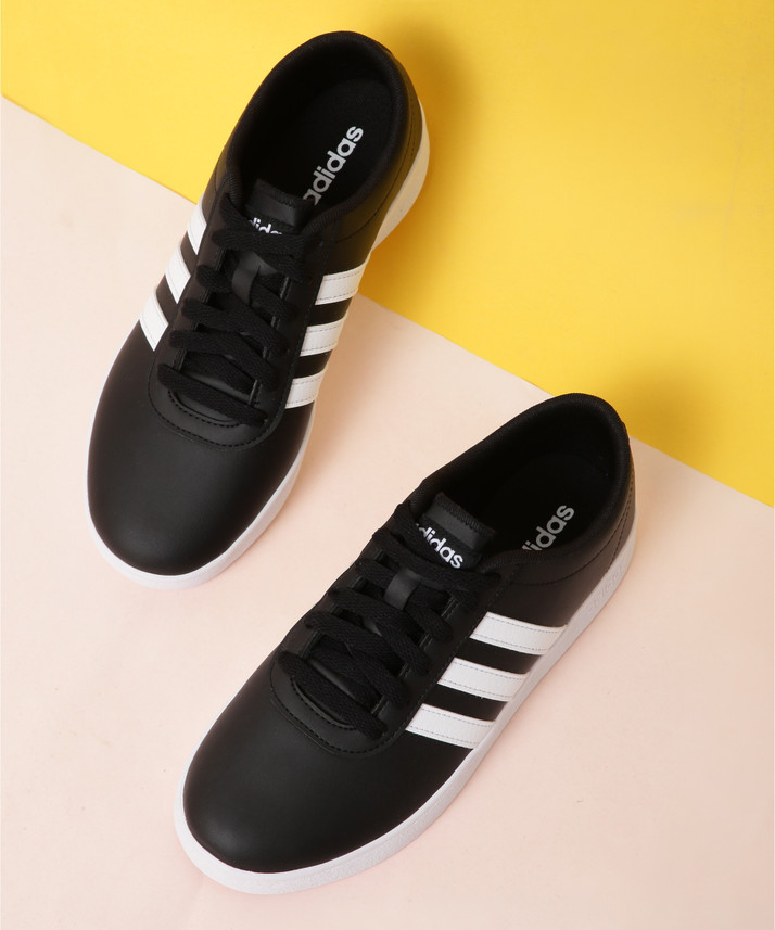 ADIDAS Easy Vulc 2.0 Sneakers For Men 
