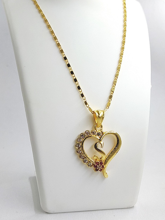 Gold Plated Pendant Necklace 