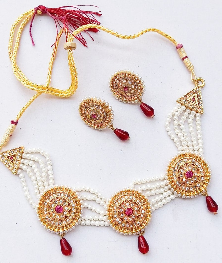 kuchCreative Pearl Choker Necklace with 