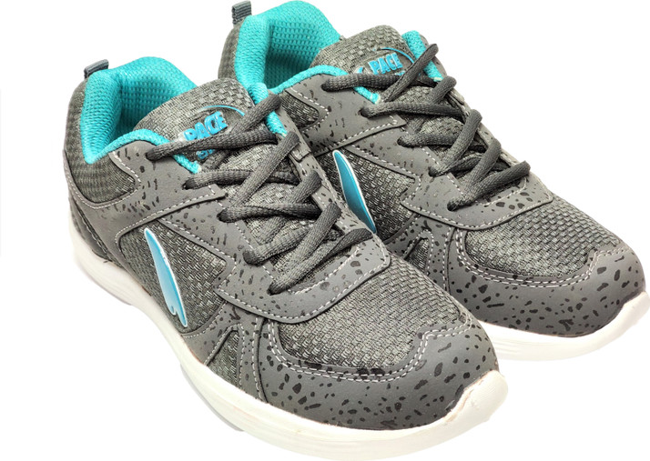 pace shoes flipkart