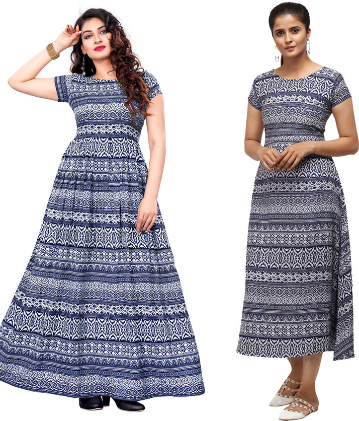 Suali Straight Gown Price in India 