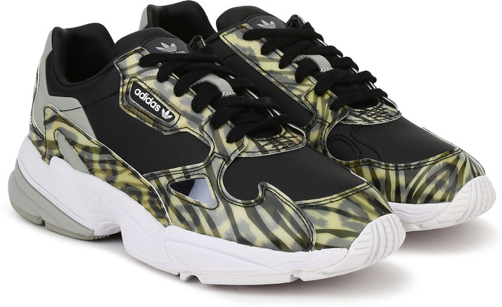 Beige ADIDAS Lage sneakers SUPERCOURT RX W | Omoda