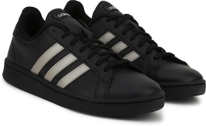 ee8133 adidas