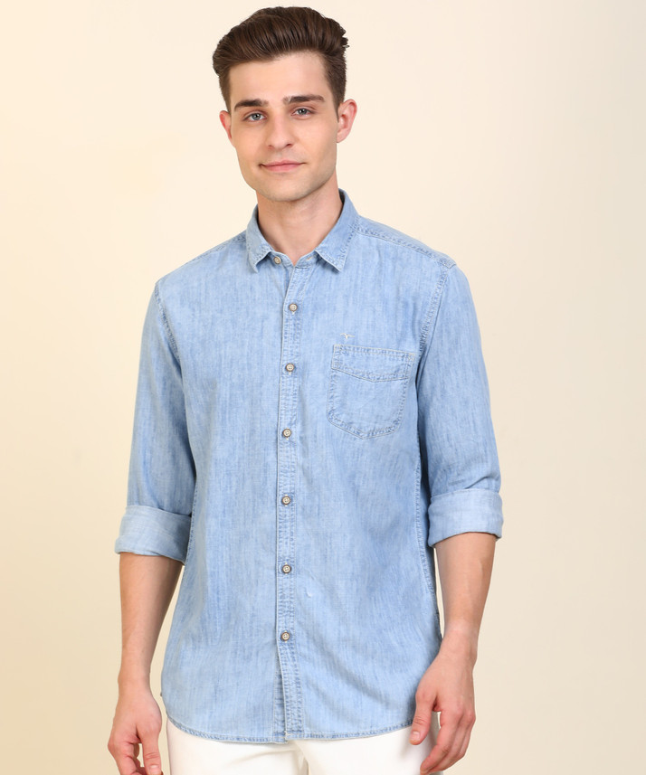Buy FLYING MACHINE Men Solid Casual 