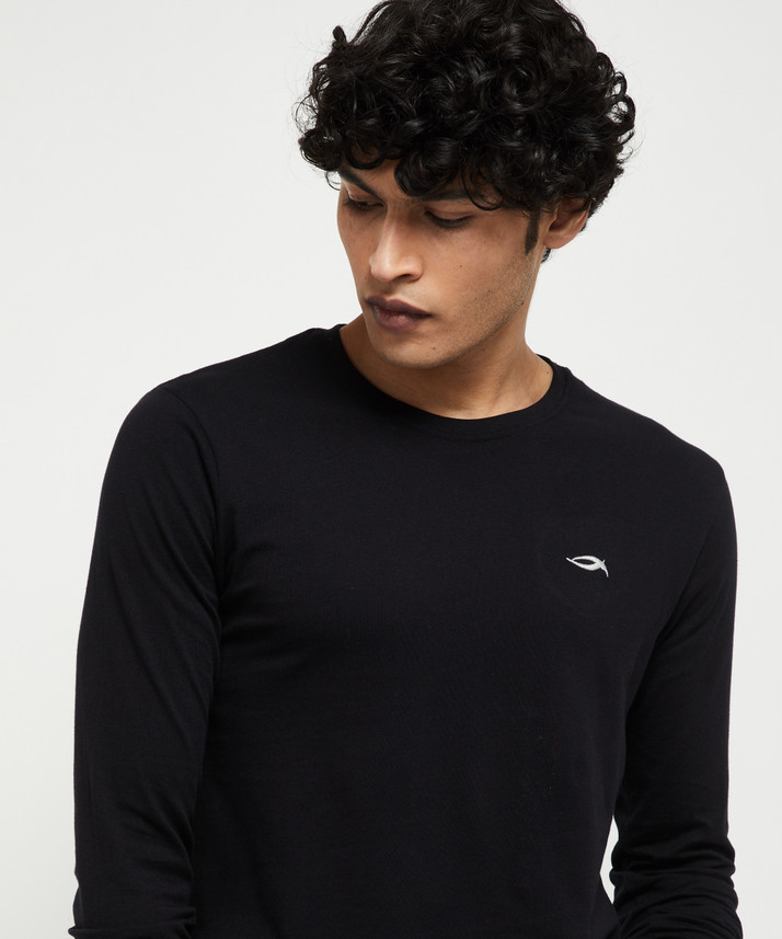 MAX Solid Men Round Neck Black T-Shirt 