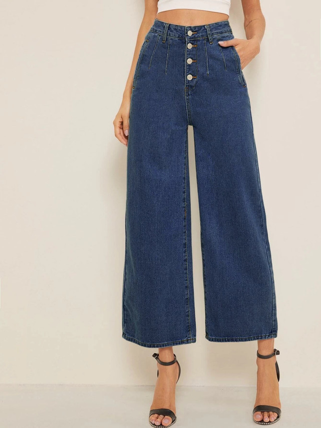 dark blue boyfriend jeans