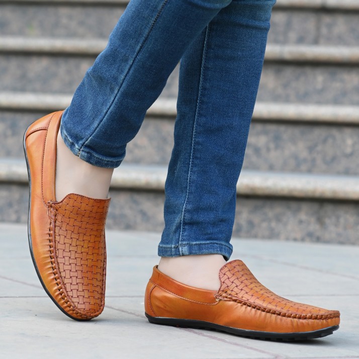 tan loafer shoes