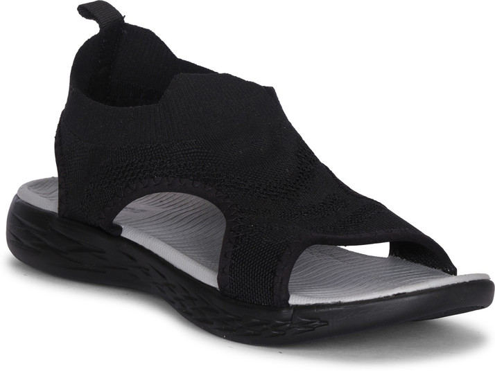 columbus slippers flipkart