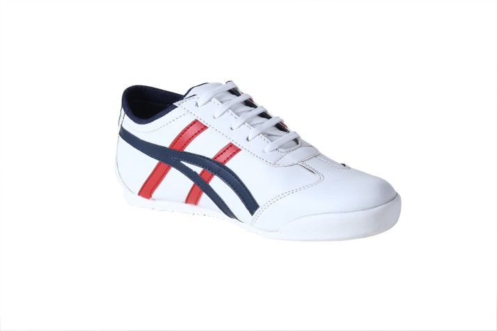 tiger shoes flipkart