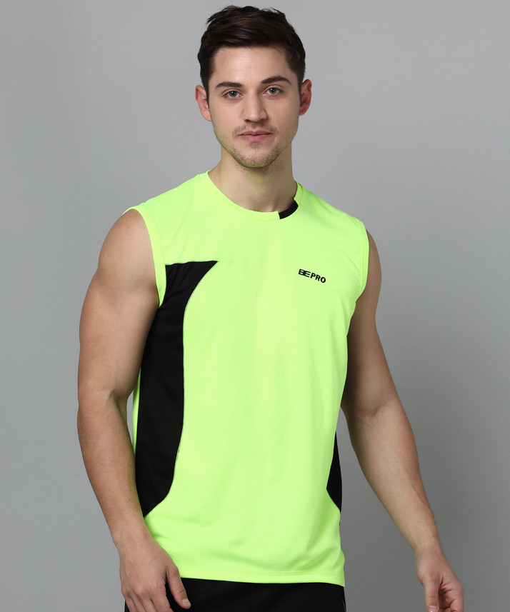 Buy BEPRO Solid Men Round Neck Green 