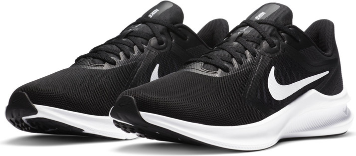 nike extra wide