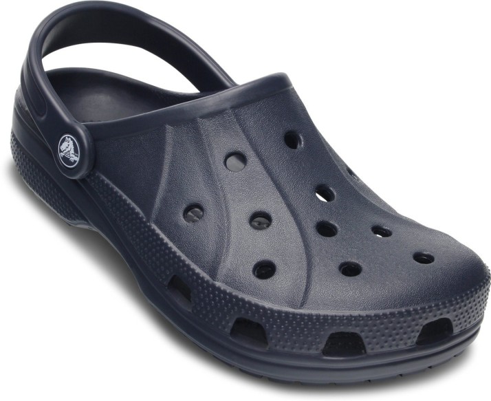 crocs men navy blue clogs