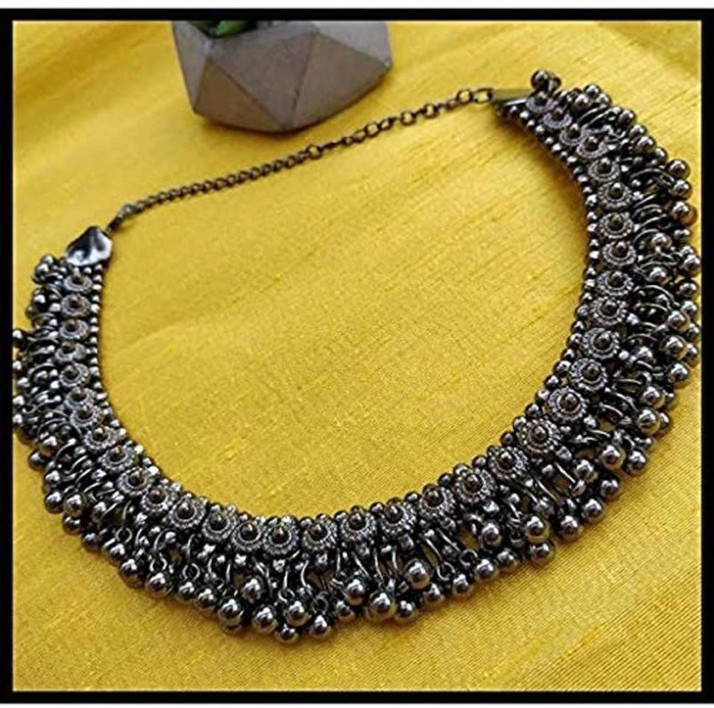 Black Silver Plated Metal Necklace 