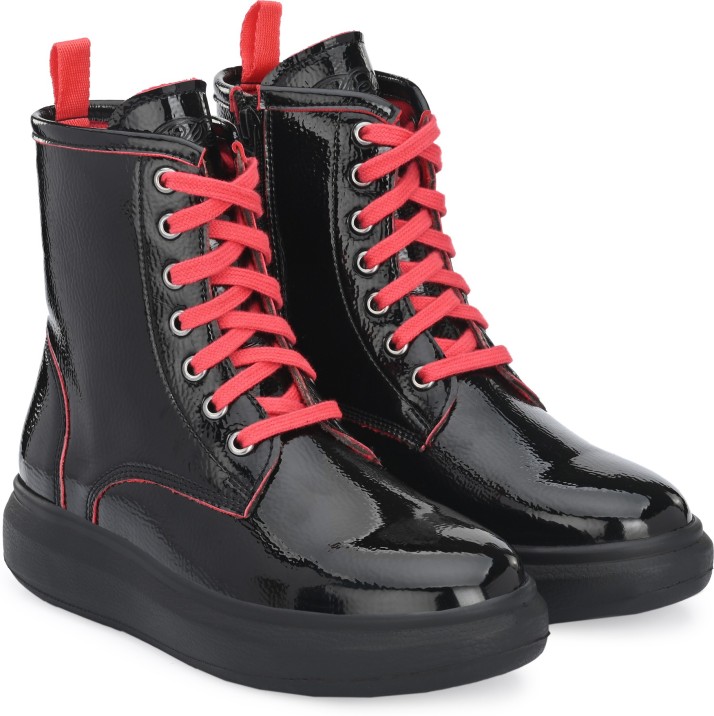 delize boots flipkart