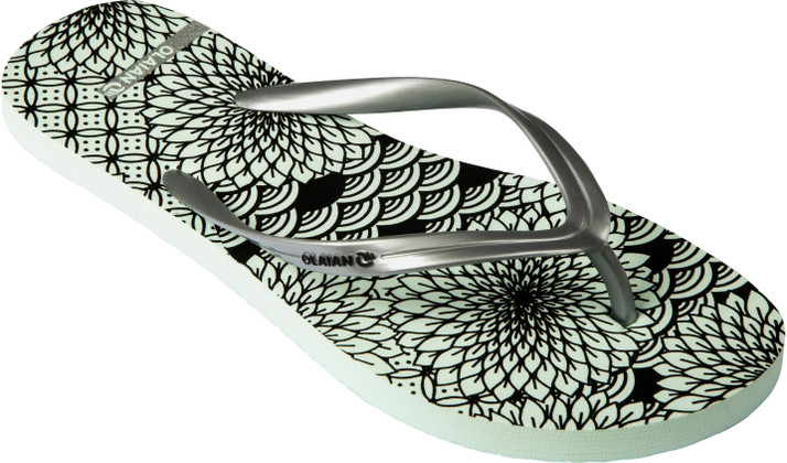 olaian slippers price