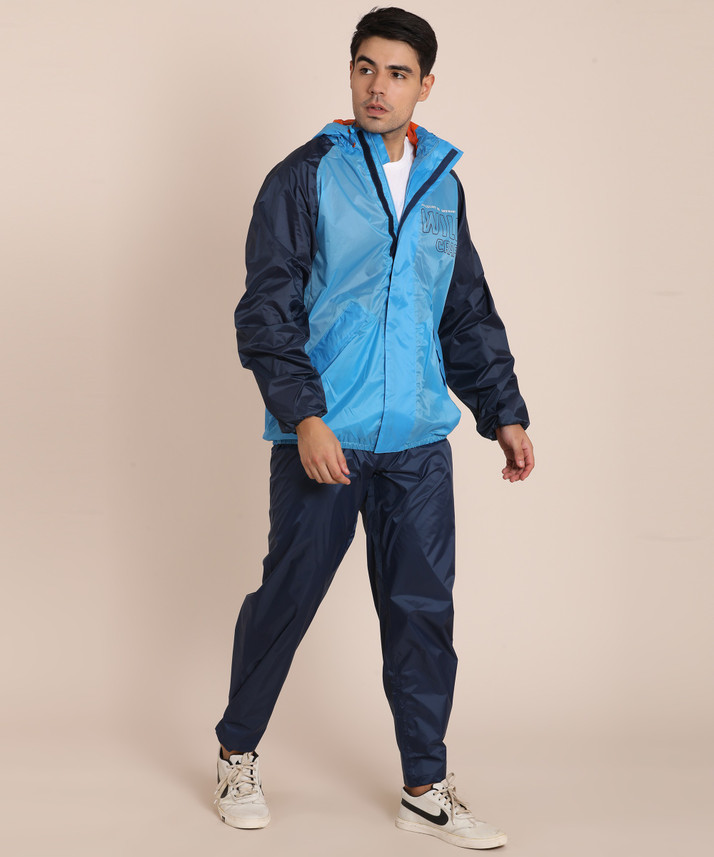 raincoat wildcraft