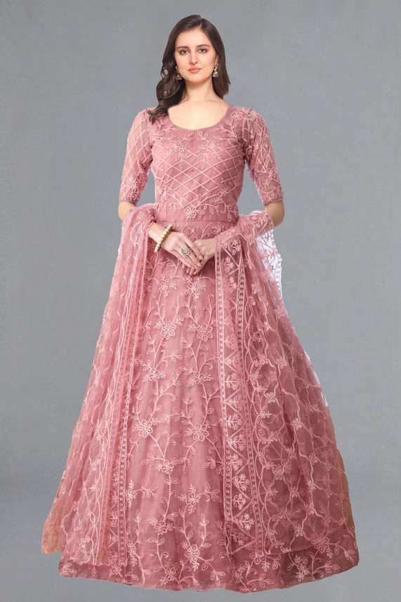gown