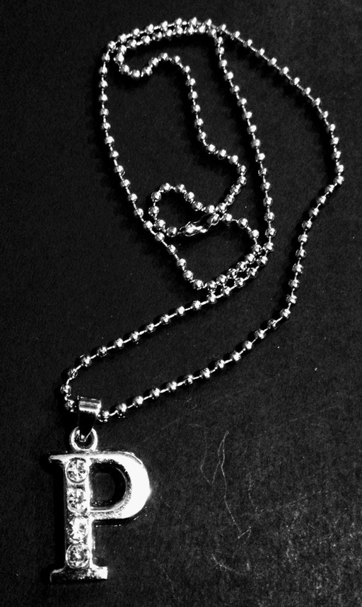 ROYALSHOP P-NAME LOCKET /PENDANT FOR 
