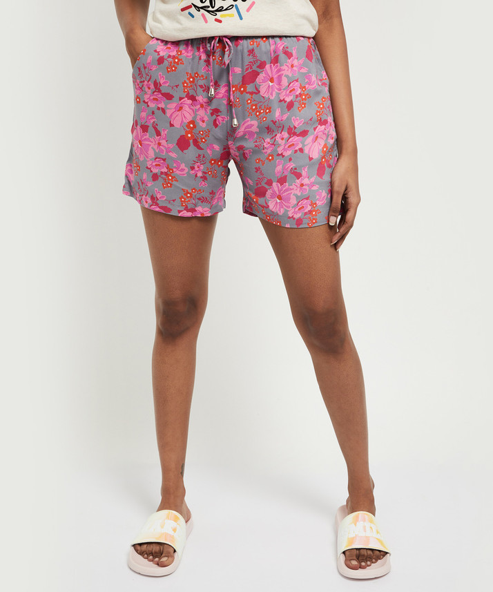 max shorts online